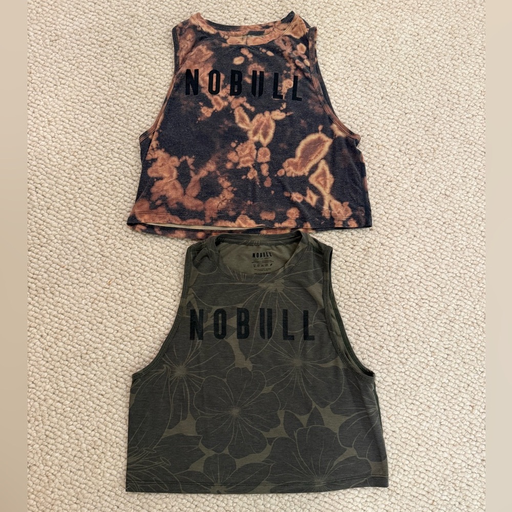 2 NOBULL cropped muscle tanks